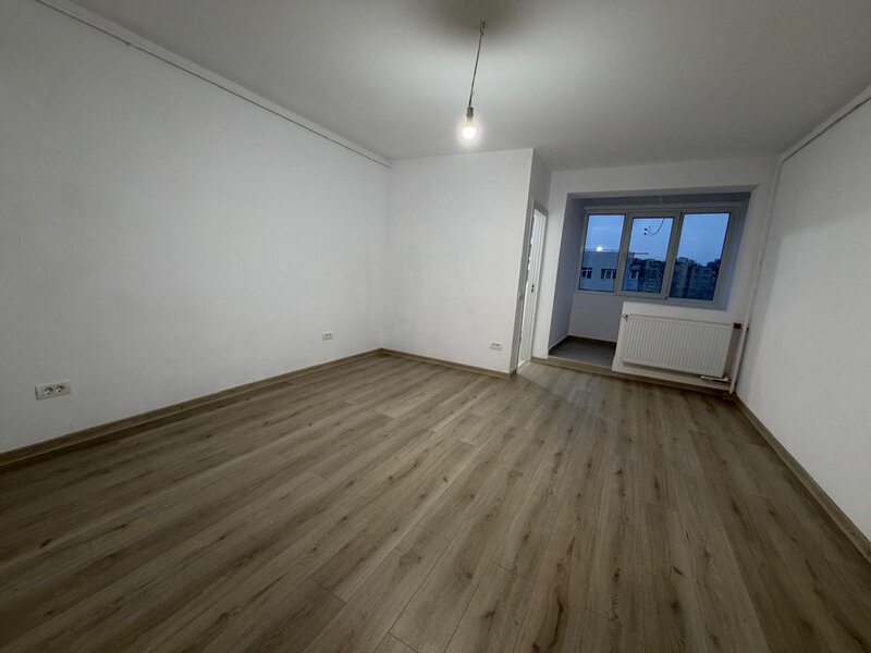 Dristor, 1 minut metrou,